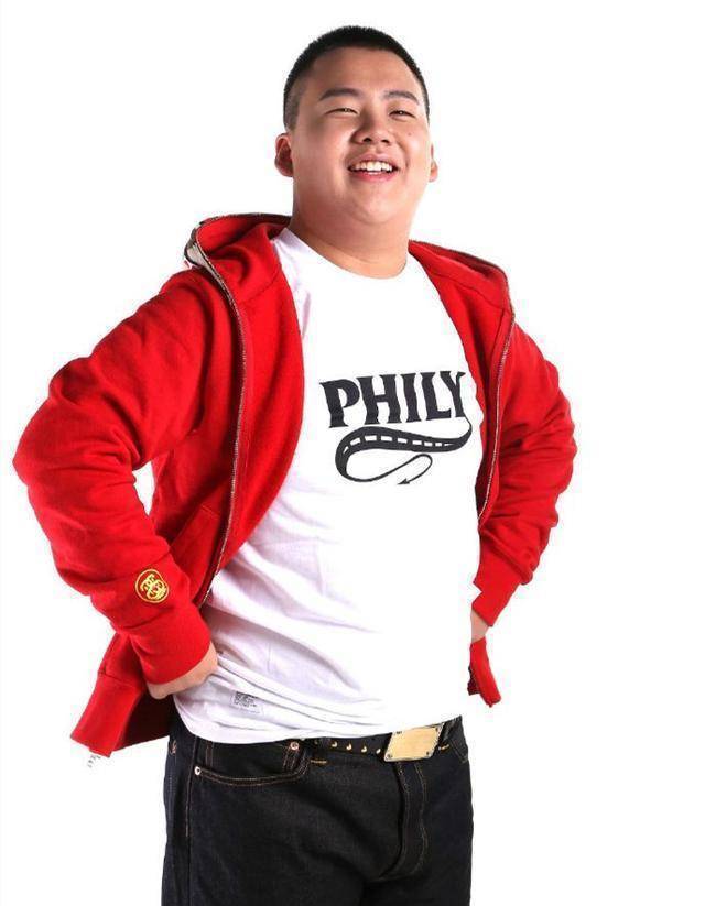 郭麒麟现场量头围,数据跟宋轶腰围差不多,吐槽:壮壮60多呢_减肥_身材