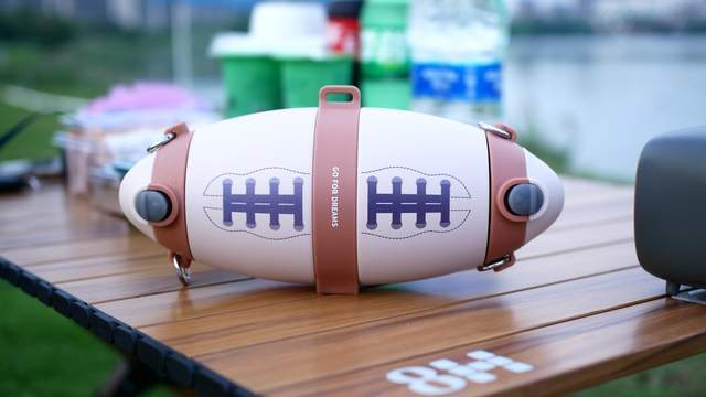 CROSWAVE穿浪橄榄球保温杯：创意潮酷设计，双仓双饮干净卫生