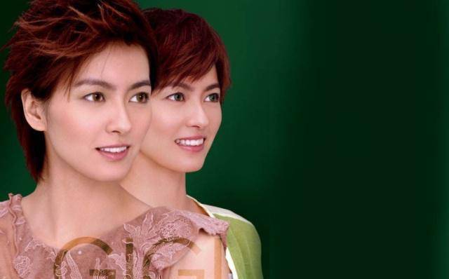 搭档金城武,莫文蔚完成《心动》,如此众多的作品,也让梁咏琪在影嗜Ζ