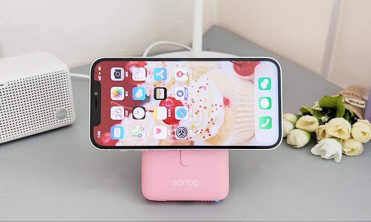 轻装上阵,完美解决带数据线的麻烦:sanag塞那K60无线磁吸充电宝
