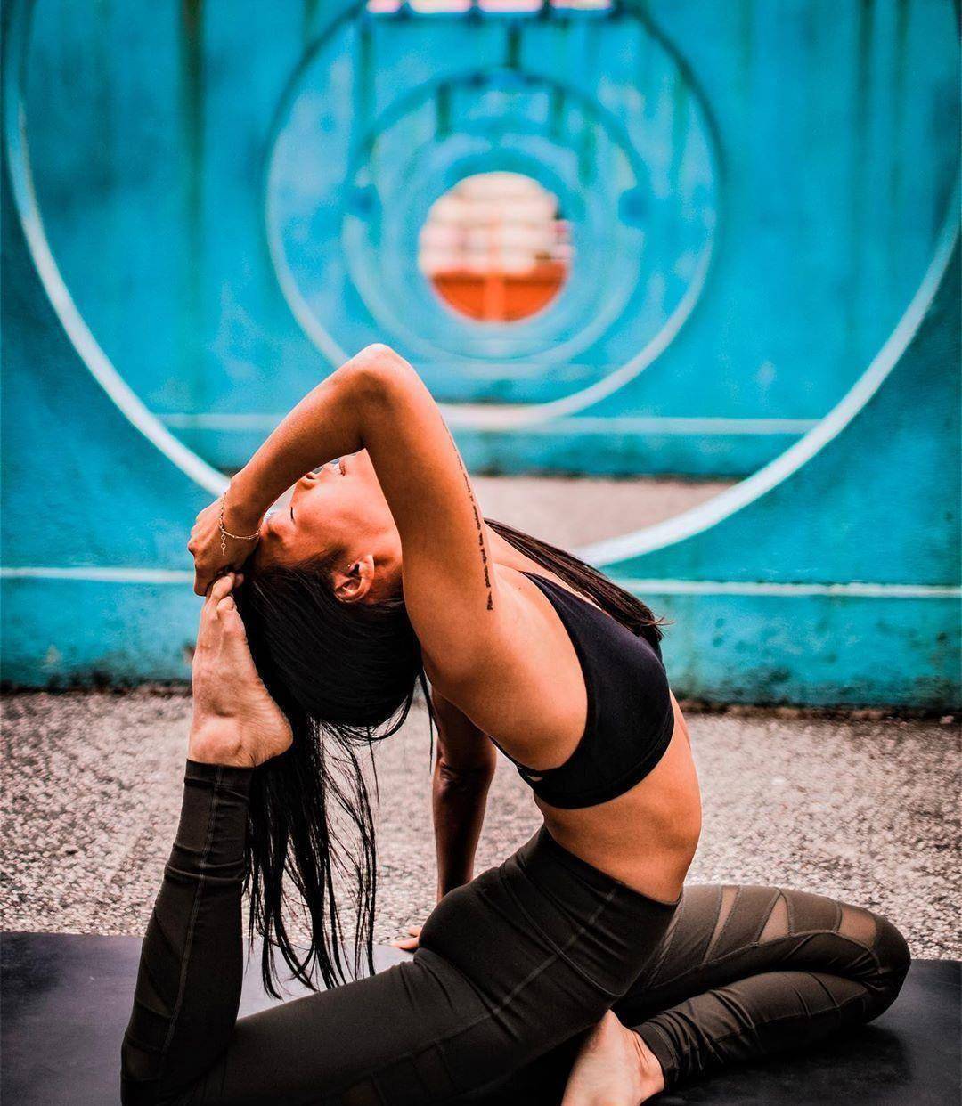 倪妮这组造型太美了,华丽优雅又带着柔和温婉,颜值身材都在线_身体