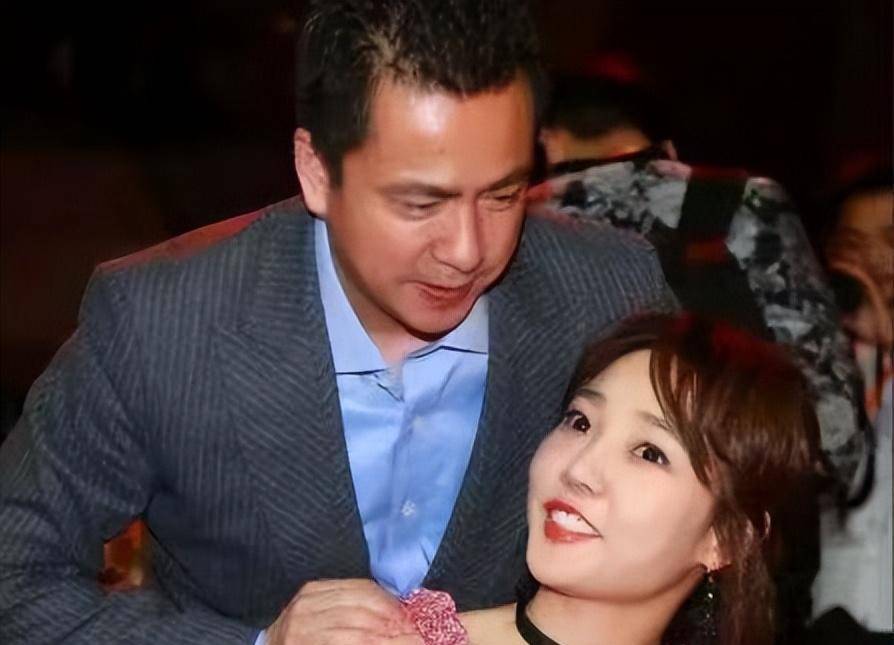 曾经"不可一世"的王中磊,女明星都要巴结的人,终于走到了今天!