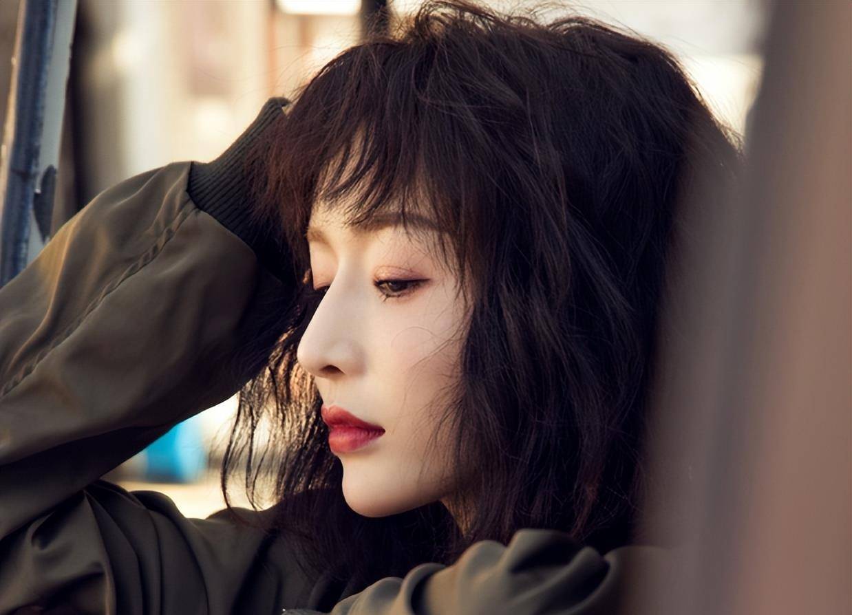 她是最干净的女演员,出道18年零绯闻,嫁著名童星,被称古装女神_何彦霓