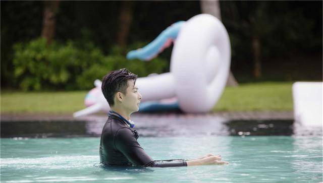 张铭恩《女儿2》开"恋爱式"游泳课《恋梦空间2》完满收官_徐璐_女友