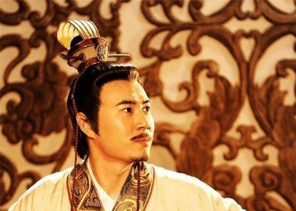二来上官婉儿和太平公主交好,也是一道催命符,因为太平公主和李隆基