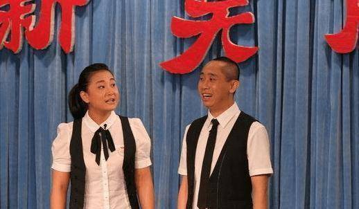 他是冯巩爱徒,也是贾玲昔日搭档,2014年为了捞快钱自毁前途_白凯南