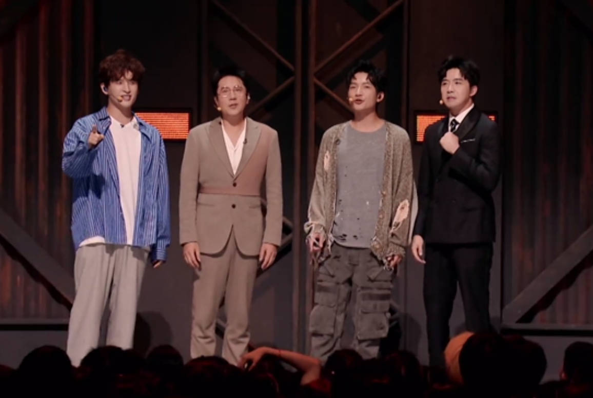 信,胡彦斌,陆毅,宝石等人在一公舞台上大放异彩,他们的表现获得了观众