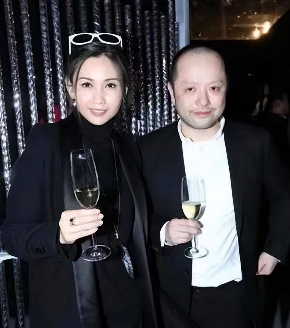 个矮找模特,丑男配美女,豪门改善基因满满都是算计_郭碧婷_向佐_身高