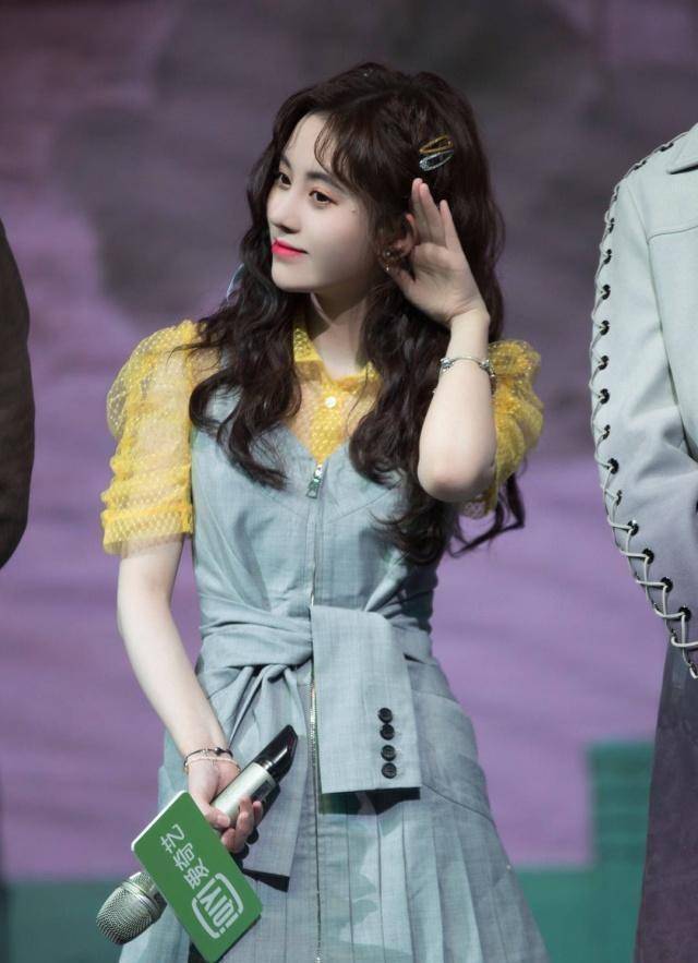 鞠婧祎真是氧气少女!