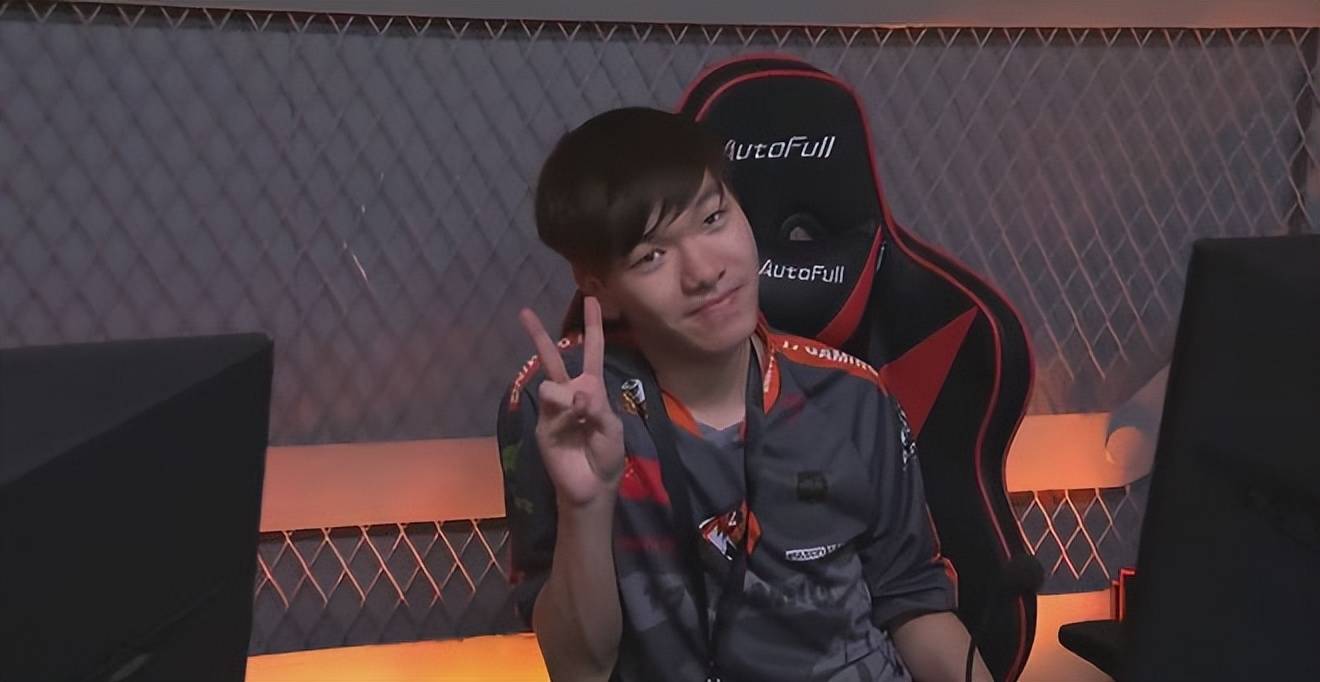 godv和17shou观点达成一致:pcl顶级战队,不具备培养