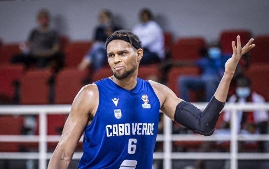 透过足篮看世界:我们男篮的审判者佛得角是葡萄牙足球的海外兵站_地方