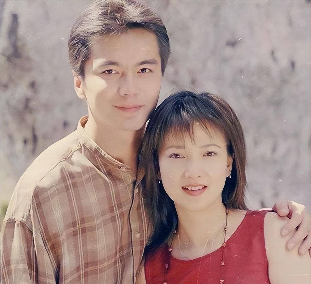 却拒绝"渣男"称号,声称每个女人都是真爱_许亚军_张晞_电影