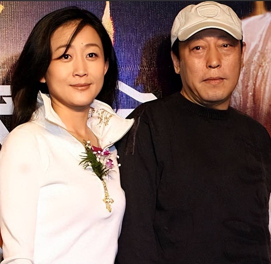 原来倪大红的姐姐是倪萍?网友:怪不得能火_倪炜_长相_梦想