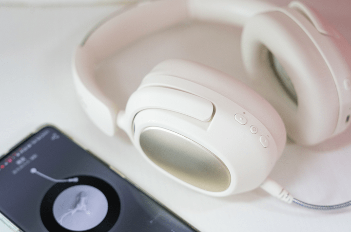 续航、音质双拔尖，48dB混合降噪，灵野G6头戴式耳机体验拉满