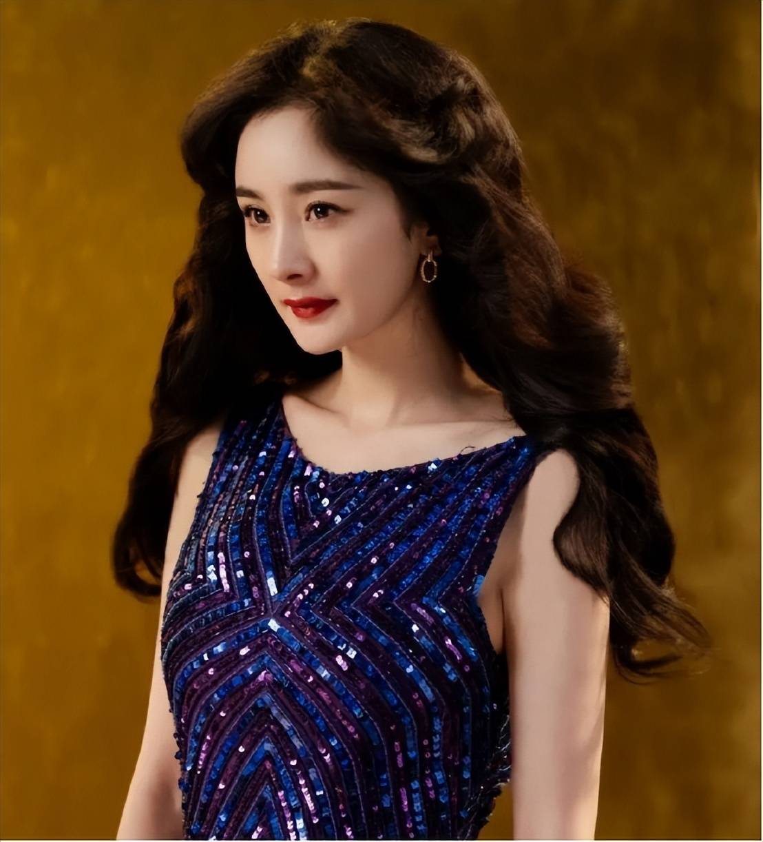 日本网站票选"最美华人女星",第一名杨幂,angelababy第4力压林志玲