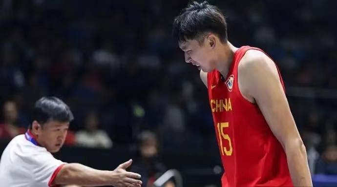 周琦被我们误会了?不是波兰人!带伤出战世界杯_比赛_亚运会_受伤