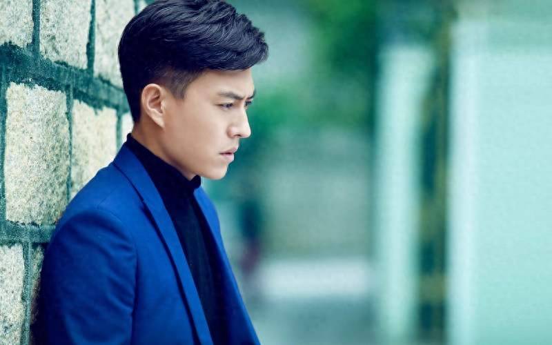 为何网上冒充靳东的人越来越多了?_社交_平台_不法分子