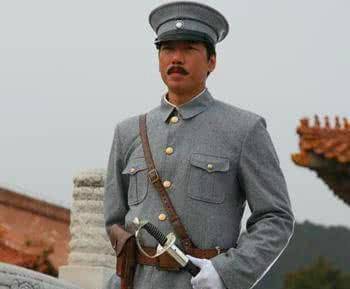 已亡100多年的清朝，为何还有守墓人？谁来给他们发工资？