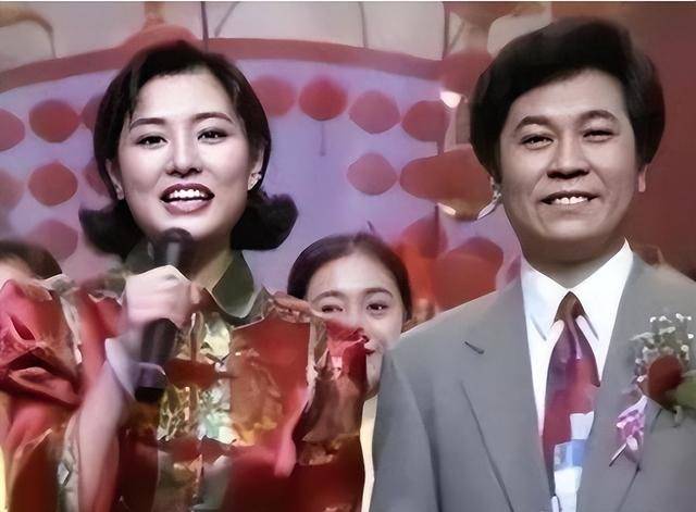 曾是"央视骄傲",离婚11年后坦白:那段婚姻给我全是束缚_周涛_姚科正