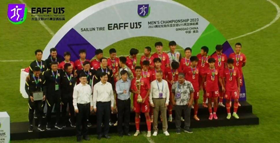 帶領中國隊擊敗日本隊奪冠的竟然是日本教練，是不是該轉正了？