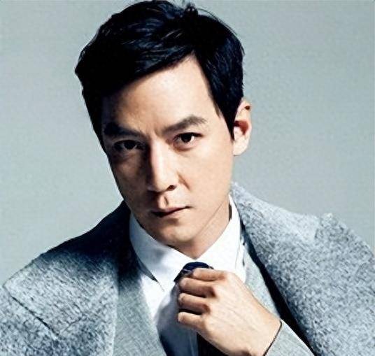 其中就有影帝刘烨,偶像剧鼻祖男神何润东,陈坤,杨幂,周迅甚至吴彦祖