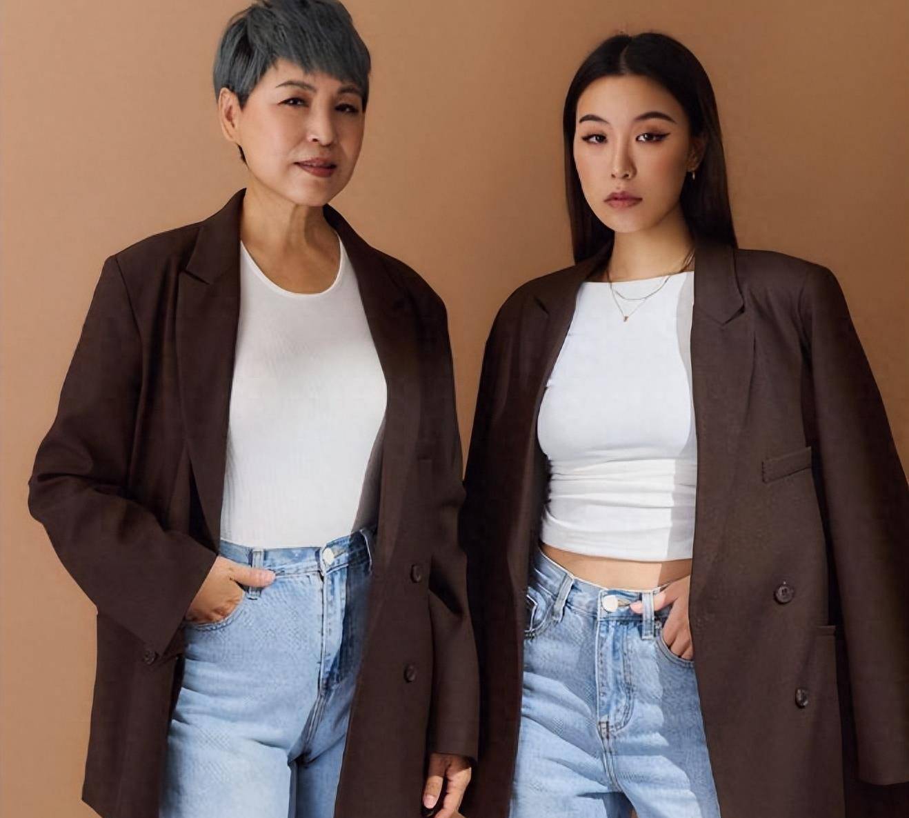 高以翔女友吸粉40万,发布音乐获得成功,和妈妈分享合影照_bella_单曲