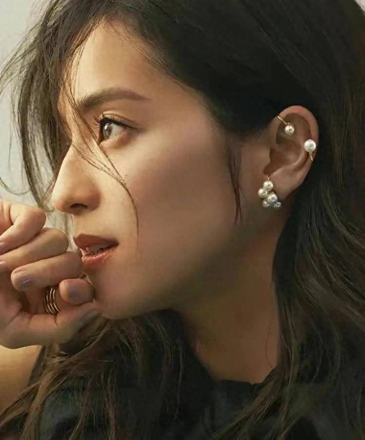 中村安奈:性感与优雅并存的时尚女神