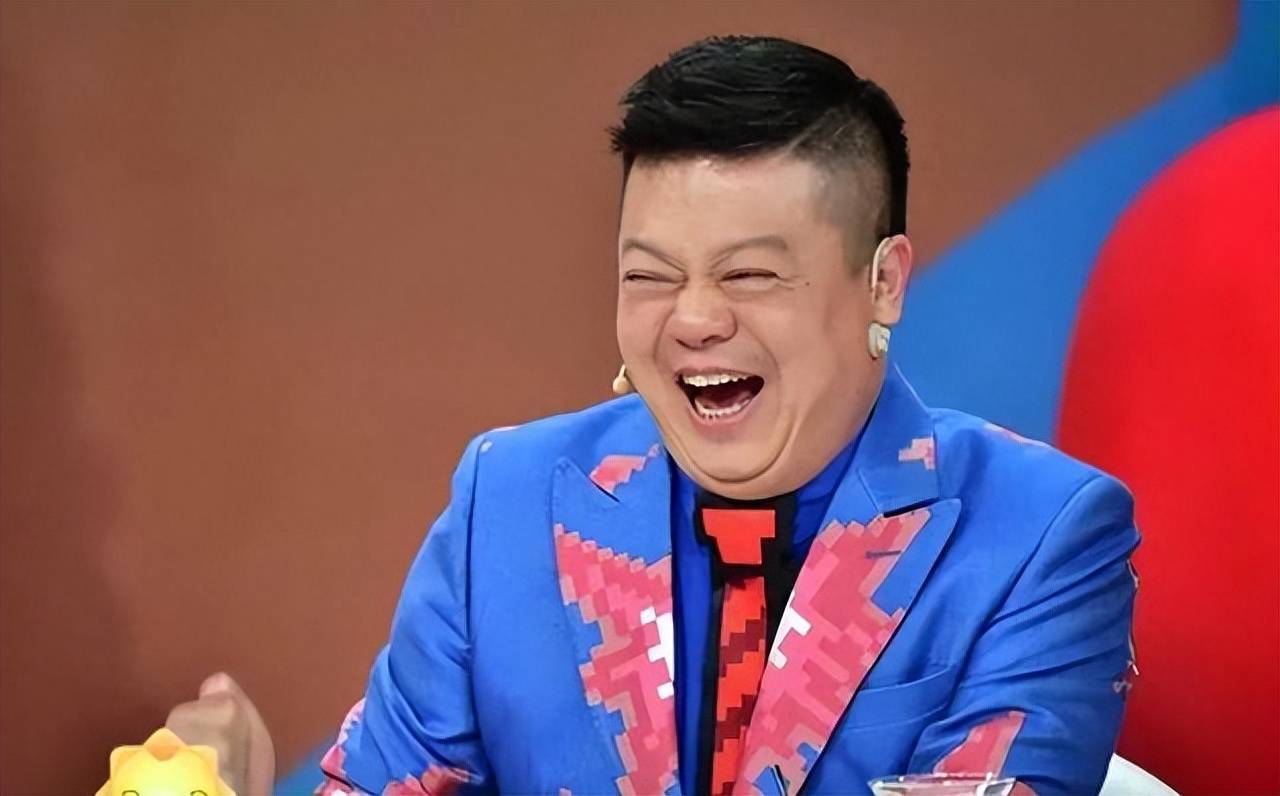 在《乐队的夏天》里全程自嗨_节目_马东_事件