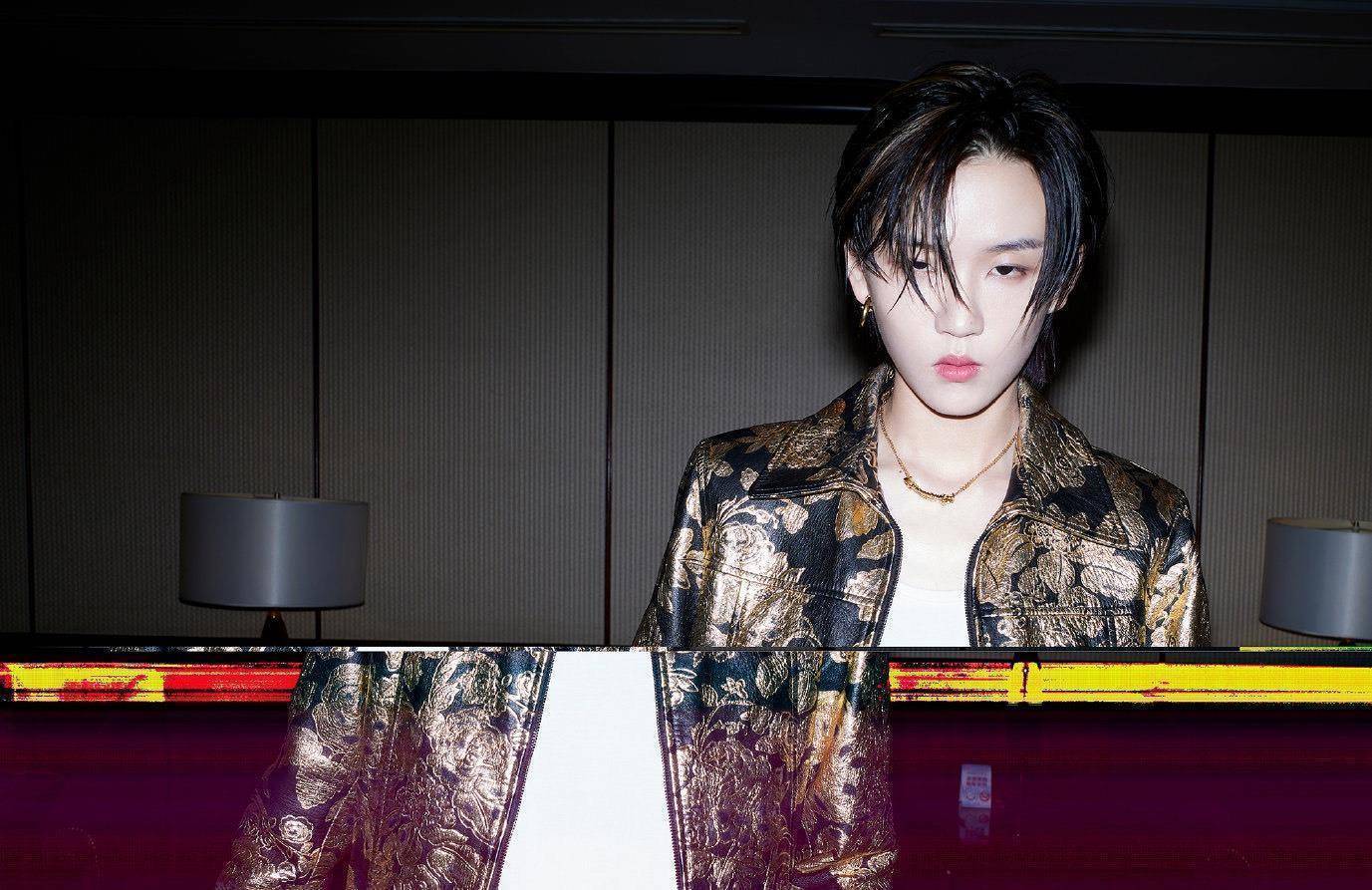 首封刘雨昕c位彰显,许佳琪驾驭去世芭比粉,陆柯燃被差别对待?