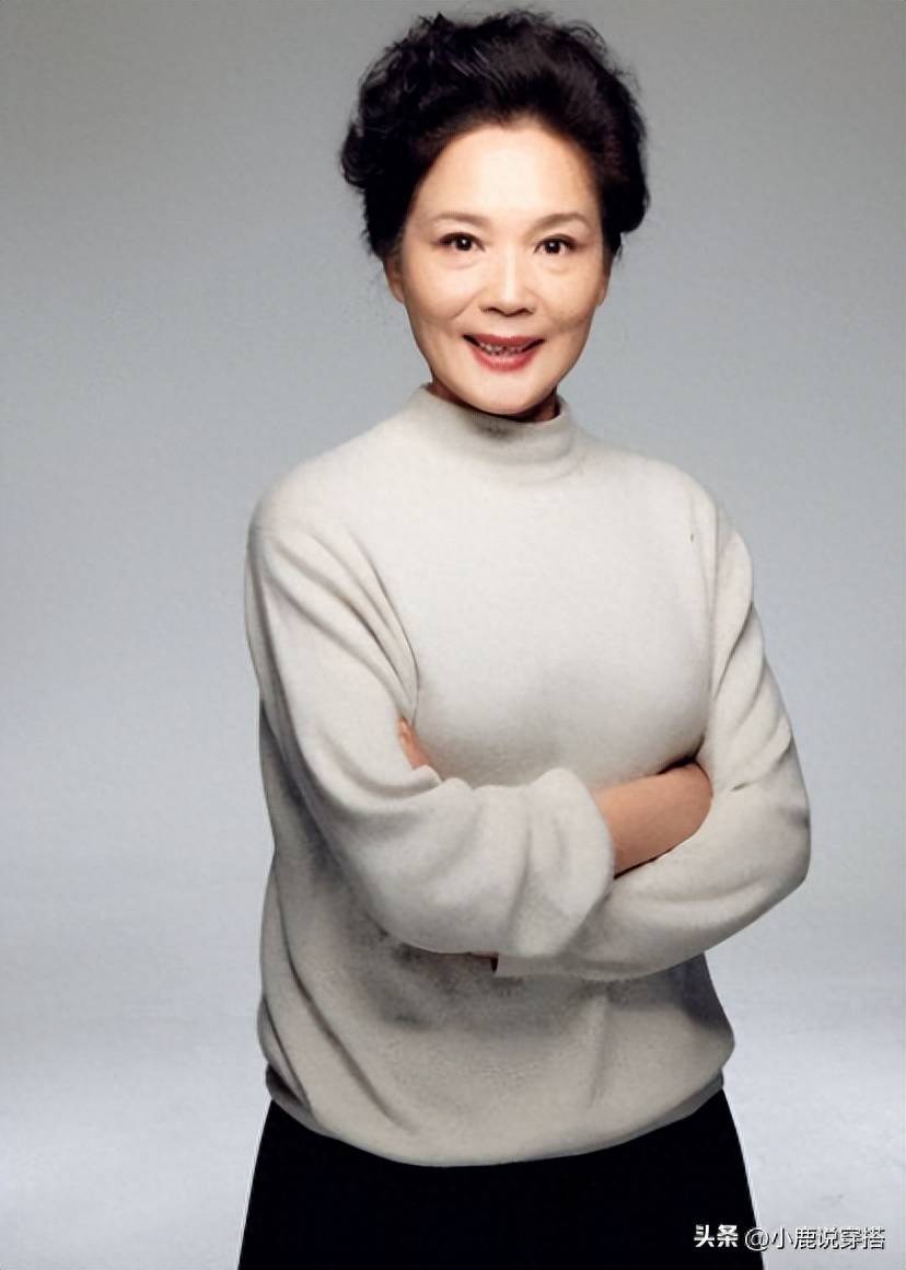 她是"最丑"的女演员,却嫁入豪门成为阔太,如今51岁身价上亿_时尚_杨青