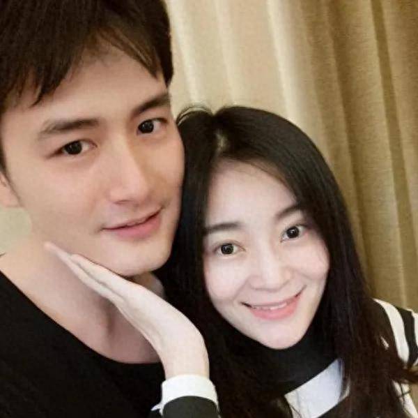 王雨运气也是不错的,有李明启指导,也有王媛可相伴.