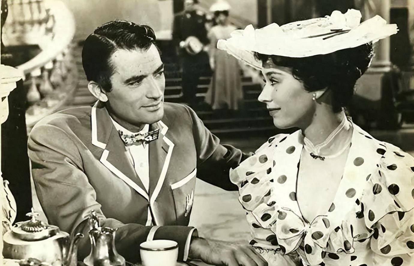 该片改编自马克·吐温的同名小说,讲述了一张一百万英镑的支票改变了