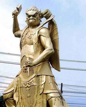 了雷公用的锤子,看到这张实物图后,专家表示没话说_雷电_法器_楔子