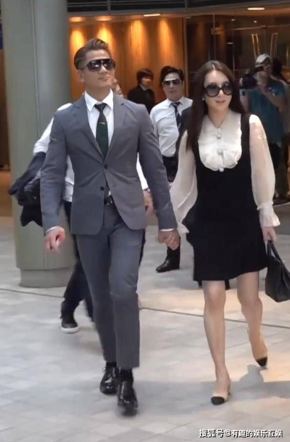 郭富城陪方媛逛街又被偶遇!