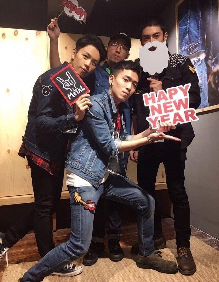 李鸿其王紫璇官宣恋情,深扒细节才发现,这对真甜_李现_网友_媒体