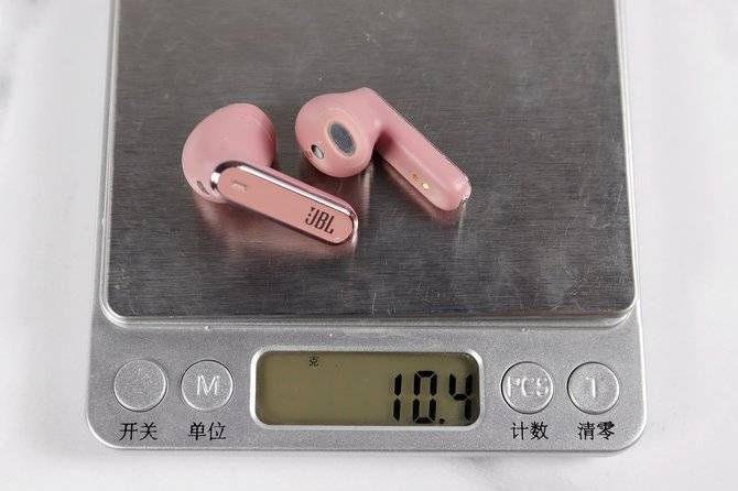jbl live flex真无线降噪耳机评测:超长续航,入耳更妥帖_充电_功能_的