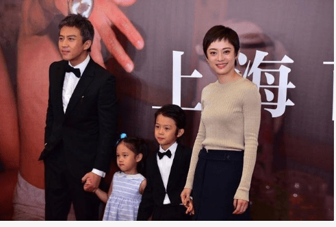 一家四口整整齐齐同框,非常漂亮_孩子_李云迪_明星