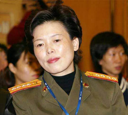 陈招娣:女排五连冠功臣,体育界第一个女将军,病逝触动郎平出山_袁伟