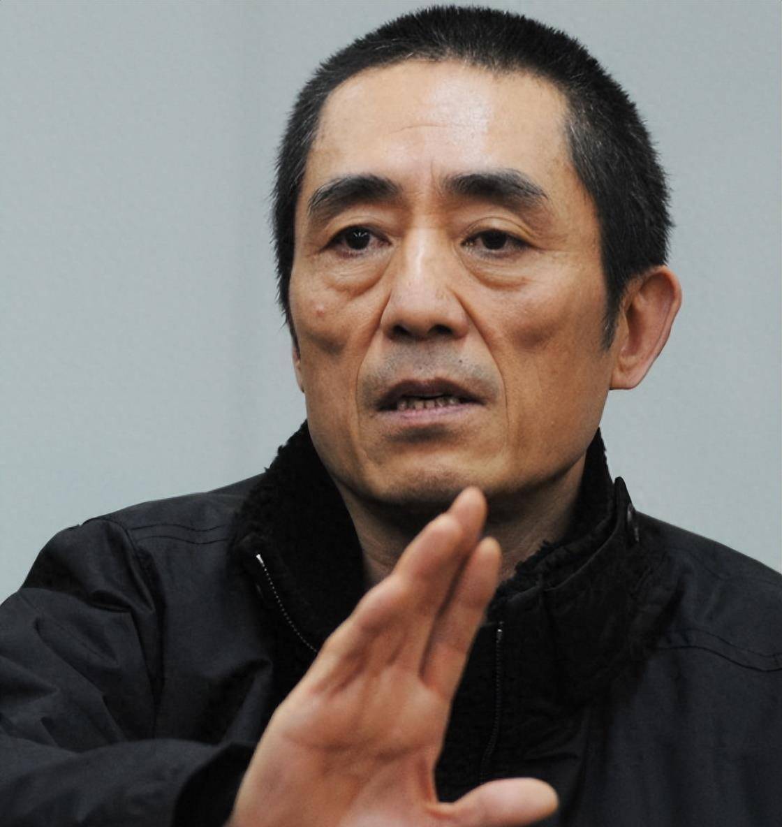 从那以后,张艺谋和王海珍再也没有联系过.