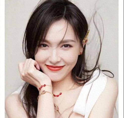 姐姐37岁生日,唐嫣无动于衷,刘恺威不闻不问,终究还是闹掰了!