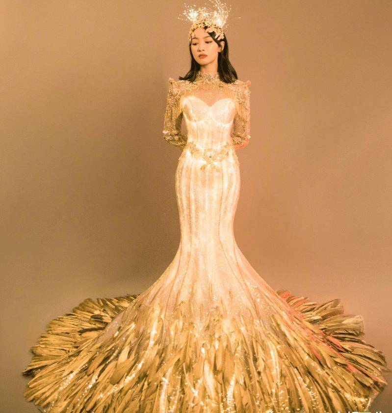 茧镇奇缘宋茜剧照_宋茜幻城剧照白发_陌生的恋人电视剧宋茜剧照