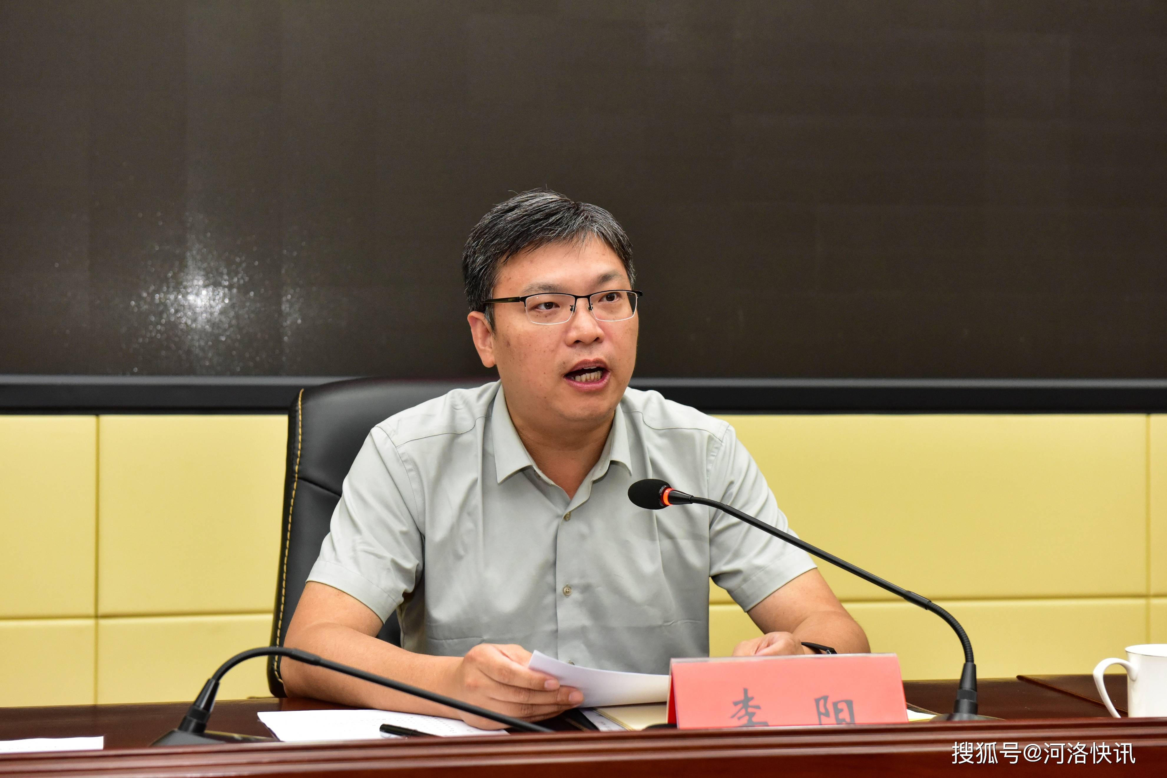 河南洛阳市老城组织秋季新兵欢送大会