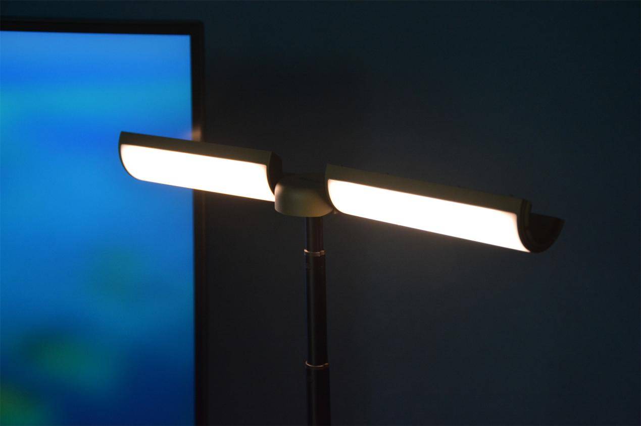 多变玩法纳拓悟空露营灯，又让整个朋友圈羡慕了