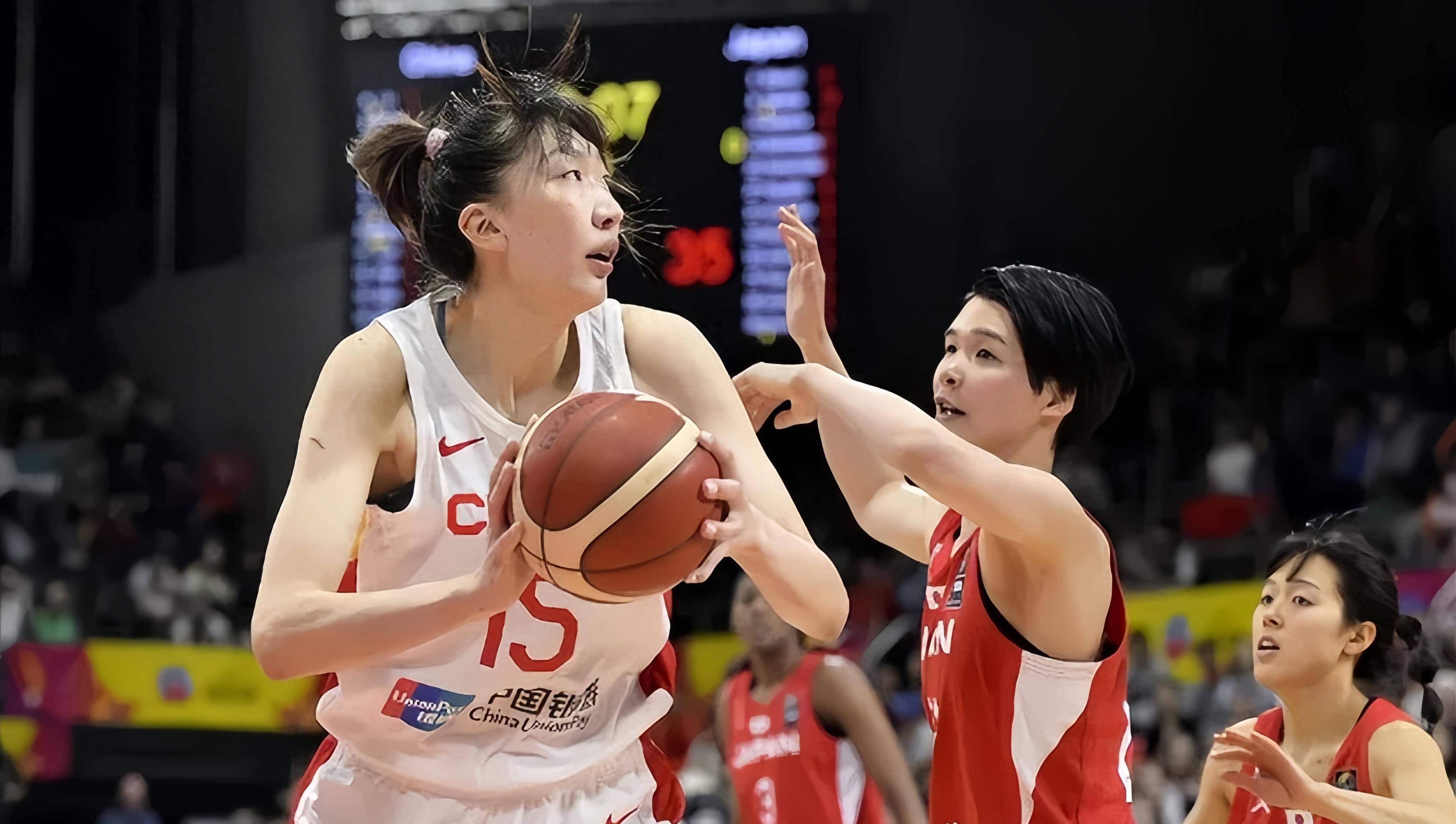 女篮三消息:曝韩旭被清理掉,展淑萍成为教练,武桐桐确定归来_中国女篮