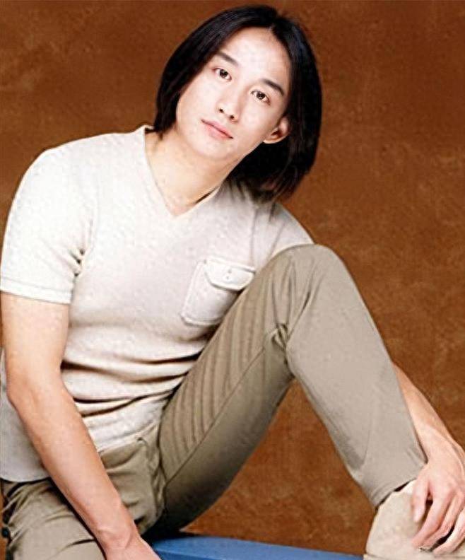 当众"顶"女子屁股,黄磊的"文艺"人设崩塌了_问题_孙莉_事件