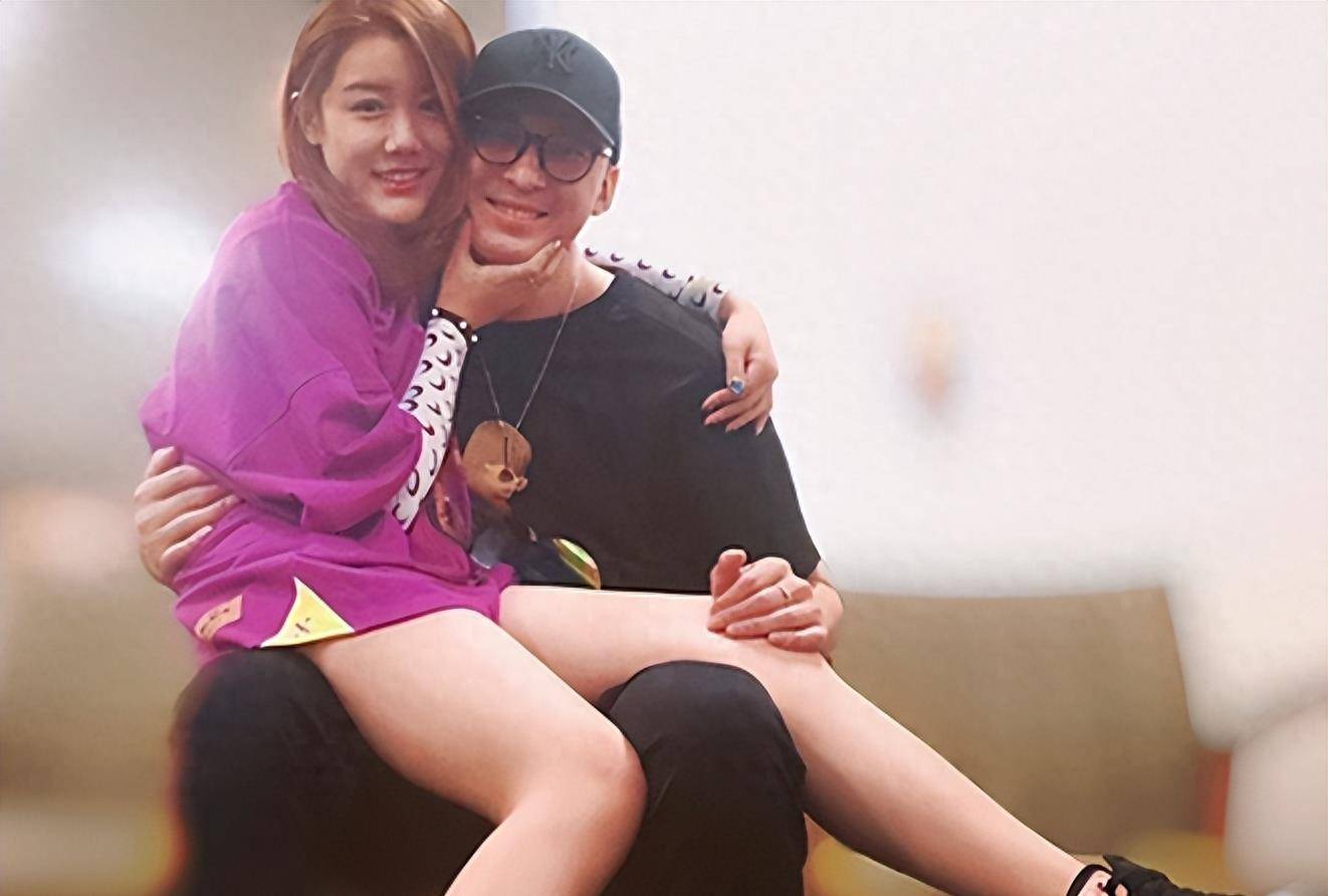 19年首钢队长吉喆肺病离世,4年后女子未再婚,恩师闵鹿蕾将退休_指导