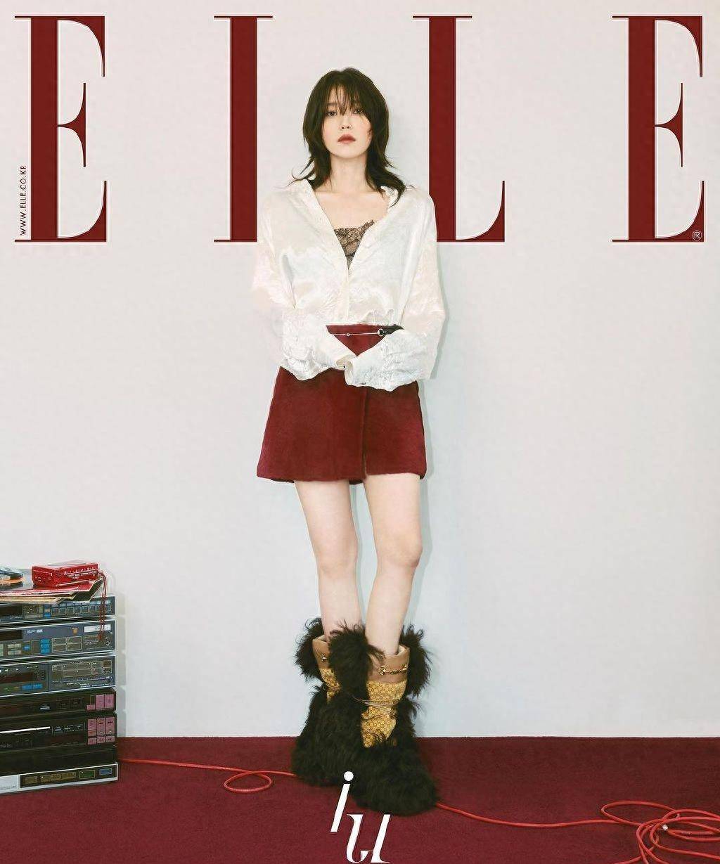 elle korea 9月刊封面人物李知恩,带你领略不一样的时尚魅力_风格