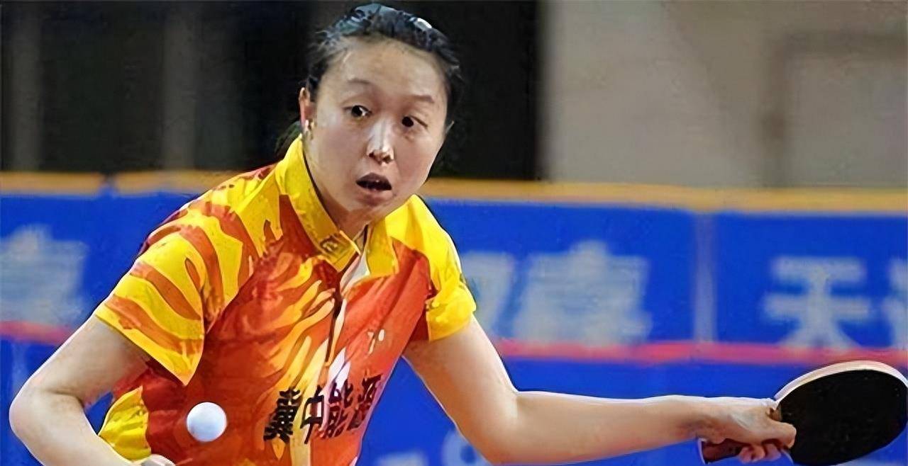 2009年国乒女神白杨退役,隔年被武警大队录取,已成武警上校参谋_马琳