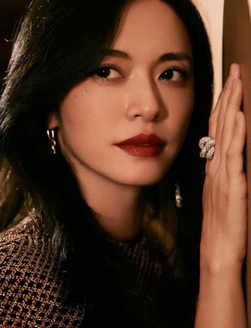 姚晨新电影差评一片,她和林心如的眼光,差了不止一点_脐带_爱情_领域