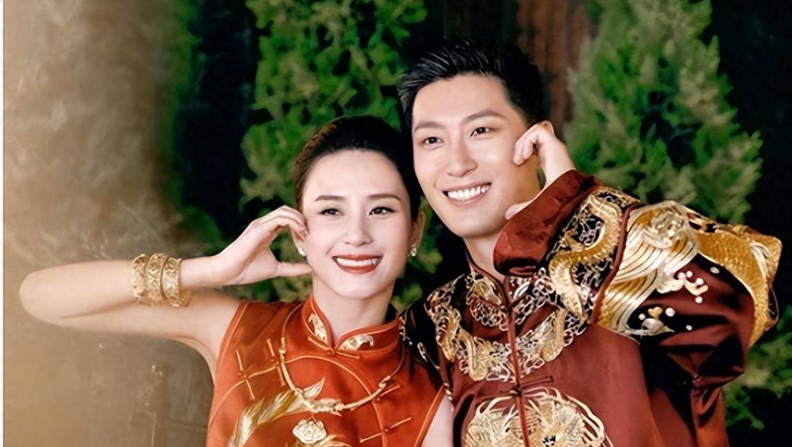 "顶级名媛"何超莲:爱吴克群,谢绝霍启山,32岁身价400亿_徐宇恒_男朋友